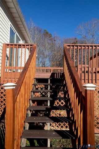 7718 Abilene Rd, Farmville, VA 23901