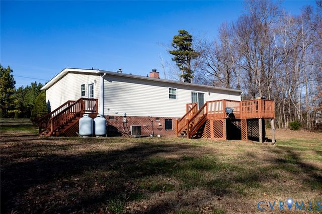 7718 Abilene Rd, Farmville, VA 23901