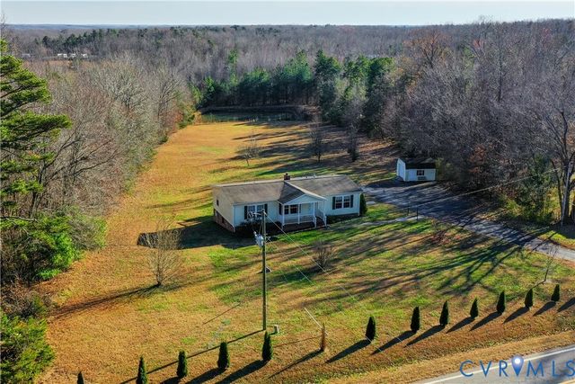 7718 Abilene Rd, Farmville, VA 23901