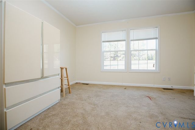 7718 Abilene Rd, Farmville, VA 23901