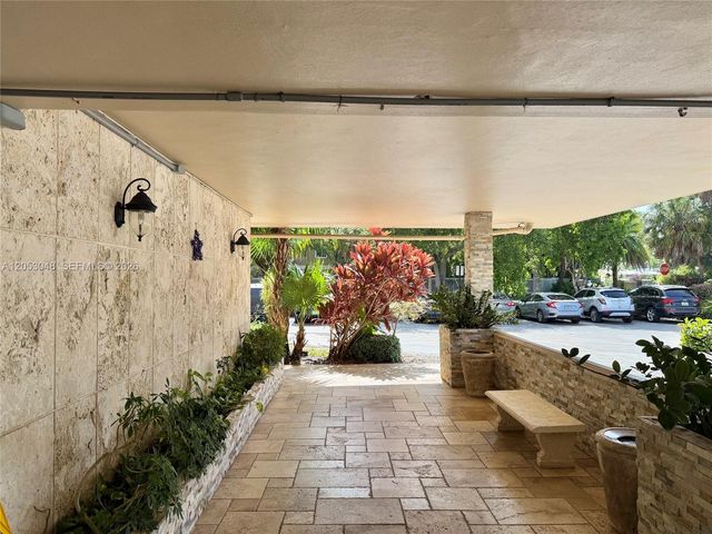 4700 Washington St 502, Hollywood, FL 33021