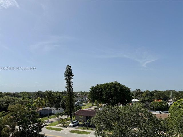 4700 Washington St 502, Hollywood, FL 33021