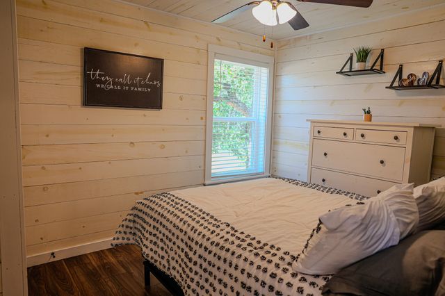 180 Wooded Crest, Palo Pinto, TX 76484