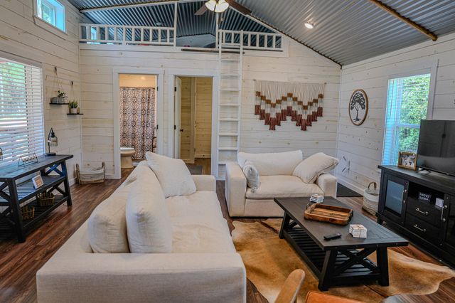 180 Wooded Crest, Palo Pinto, TX 76484