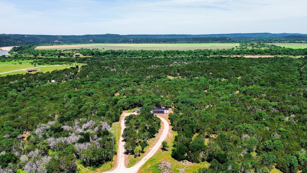 180 Wooded Crest, Palo Pinto, TX 76484