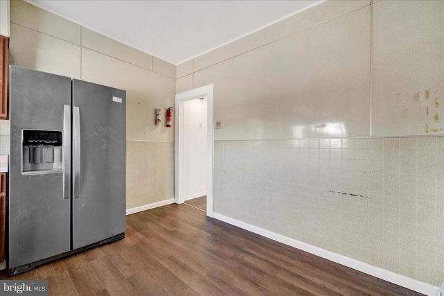 49-51 N WALNUT ST, Mount Carmel, PA 17851