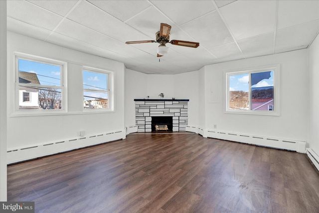 49-51 N WALNUT ST, Mount Carmel, PA 17851