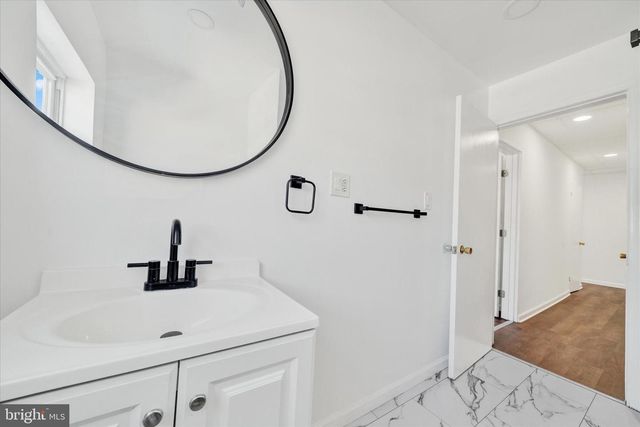 49-51 N WALNUT ST, Mount Carmel, PA 17851