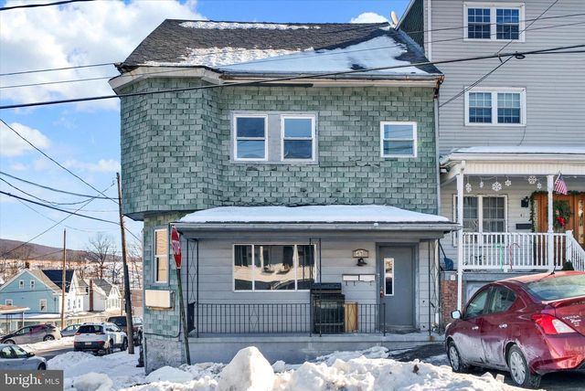 49-51 N WALNUT ST, Mount Carmel, PA 17851