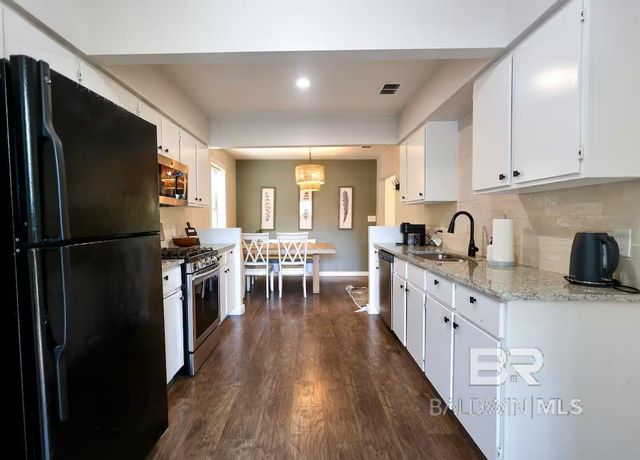 411 E Orange Avenue, Foley, AL 36535