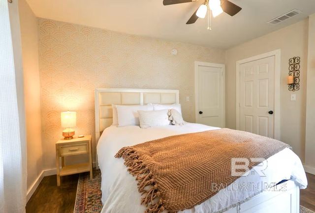 411 E Orange Avenue, Foley, AL 36535