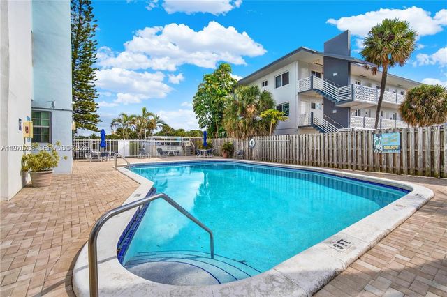 13155 Ixora Court 311, North Miami, FL 33181