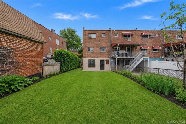4165 Baychester Avenue, Bronx, NY 10466