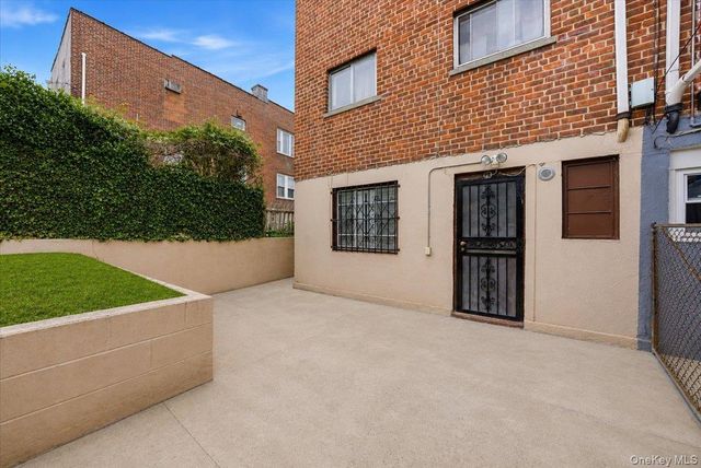 4165 Baychester Avenue, Bronx, NY 10466