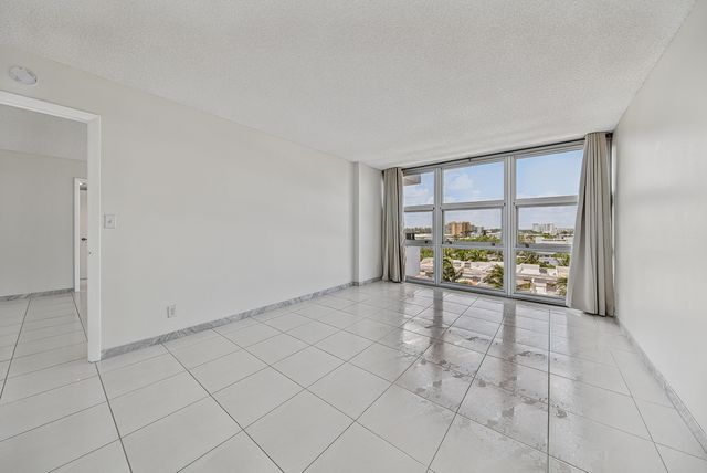 531 N Ocean Boulevard 805, Pompano Beach, FL 33062