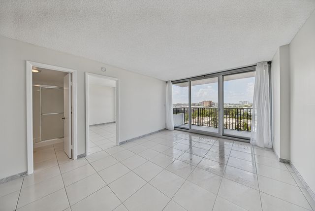 531 N Ocean Boulevard 805, Pompano Beach, FL 33062