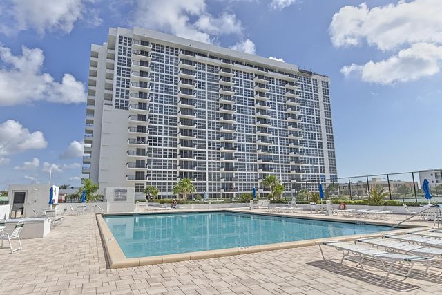 531 N Ocean Boulevard 805, Pompano Beach, FL 33062