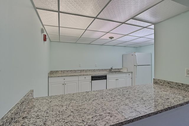 531 N Ocean Boulevard 805, Pompano Beach, FL 33062