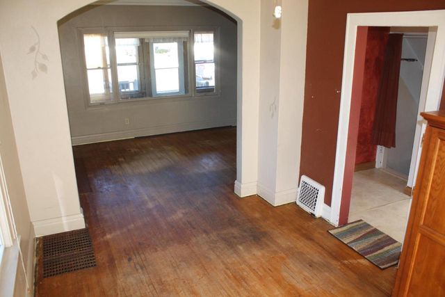 820 Lincoln St, Superior, WI 54880