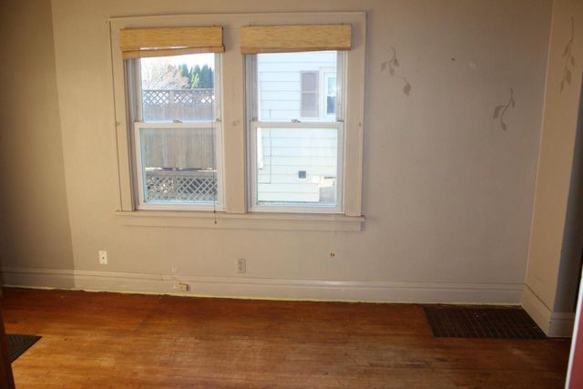 820 Lincoln St, Superior, WI 54880