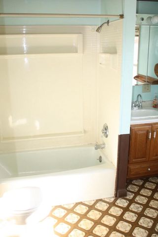 820 Lincoln St, Superior, WI 54880