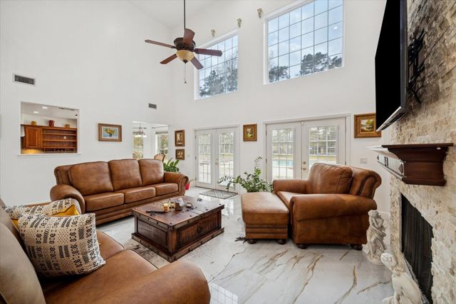 21992 Blazing Trail, New Caney, TX 77357