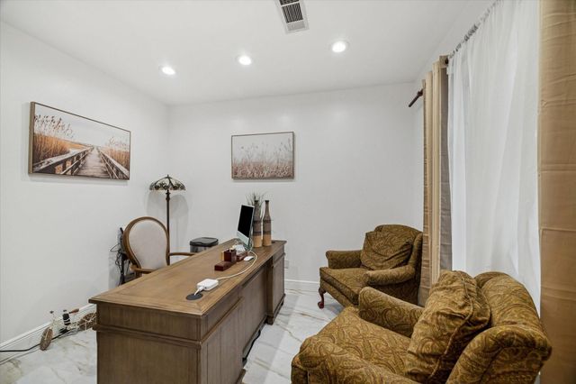 21992 Blazing Trail, New Caney, TX 77357