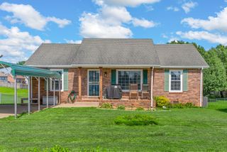 1307 Chucker Dr, Clarksville, TN 37042