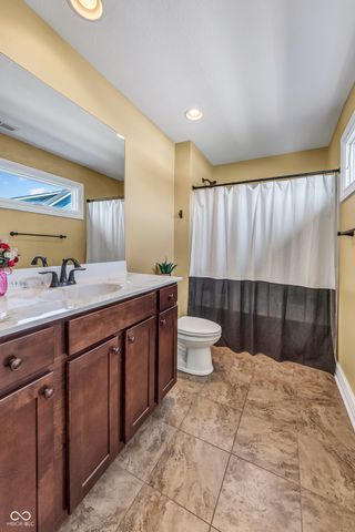 13400 Cambridge Cove Way, Fishers, IN 46055