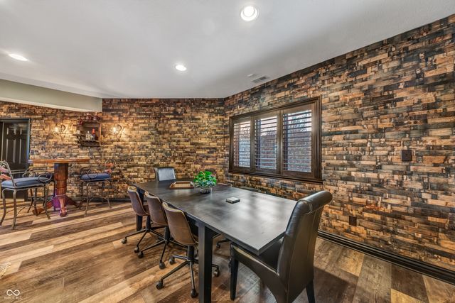 13400 Cambridge Cove Way, Fishers, IN 46055