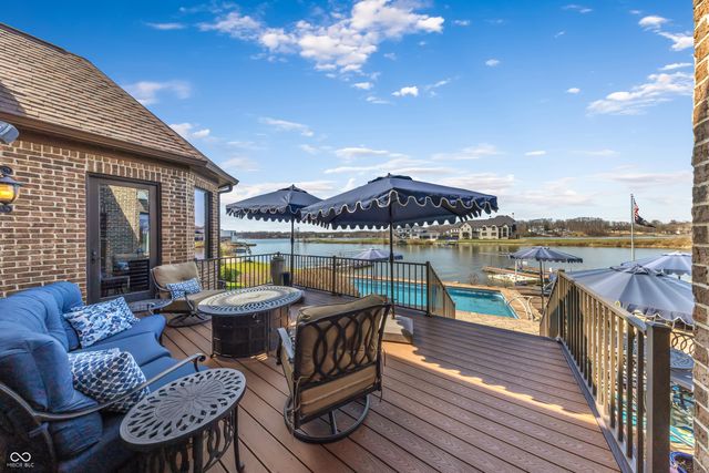 13400 Cambridge Cove Way, Fishers, IN 46055