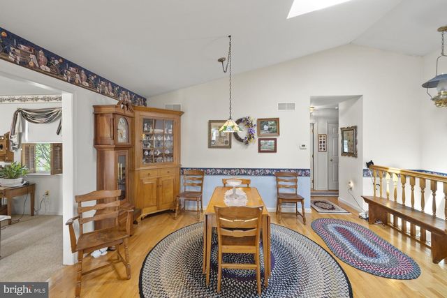 327 BEAVER ST, East Berlin, PA 17316