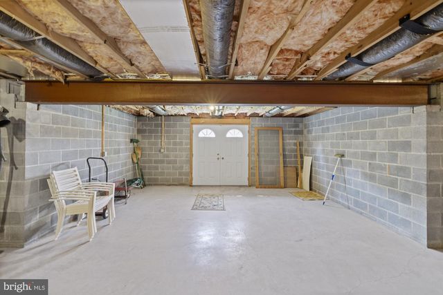 327 BEAVER ST, East Berlin, PA 17316