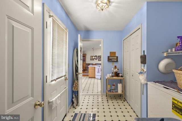 327 BEAVER ST, East Berlin, PA 17316