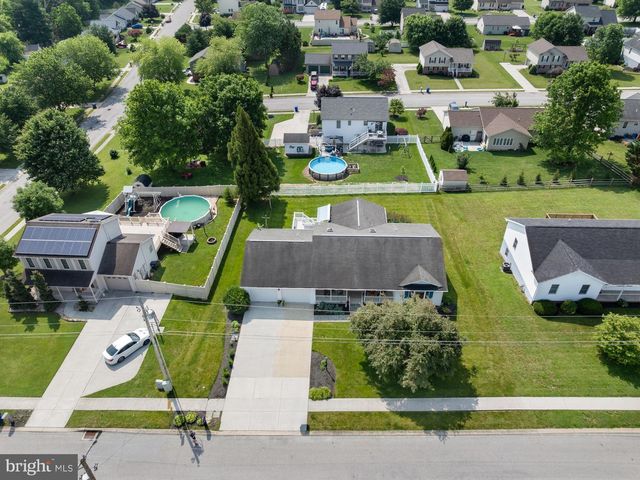 327 BEAVER ST, East Berlin, PA 17316