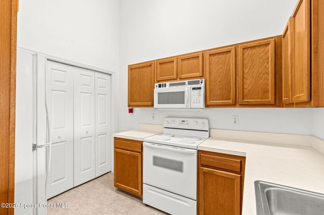 85 Village Street, Satellite Beach, FL 32937