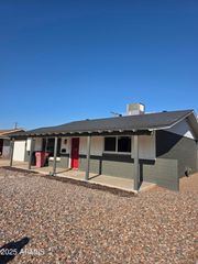 8450 E Windsor Avenue, Scottsdale, AZ 85257