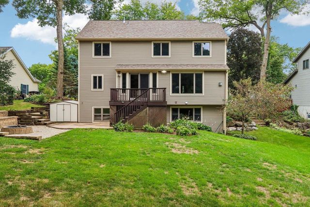 133 Phillips LANE, Lake Mills, WI 53551