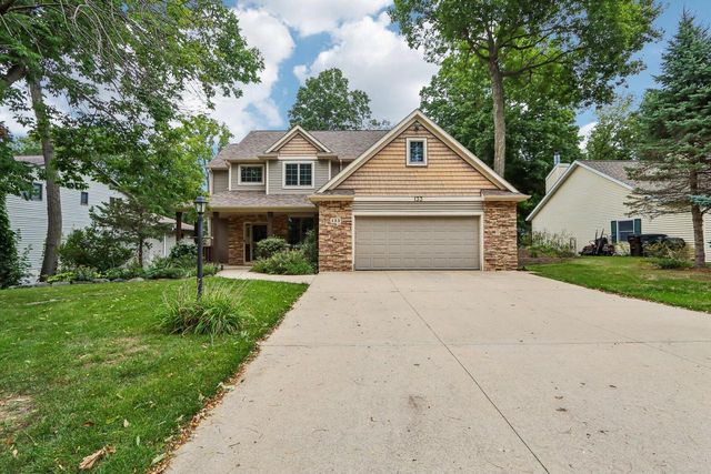 133 Phillips LANE, Lake Mills, WI 53551