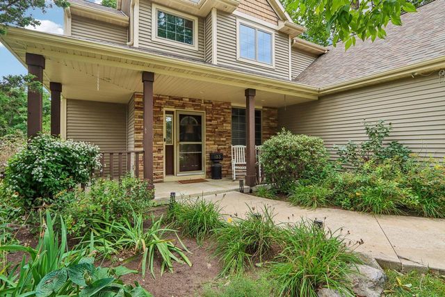 133 Phillips LANE, Lake Mills, WI 53551