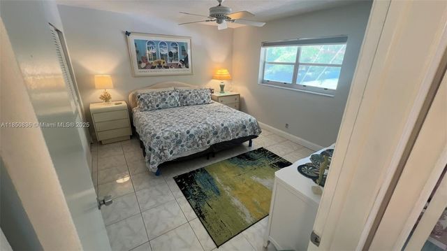 1551 N 12th Ct 4B, Hollywood, FL 33019