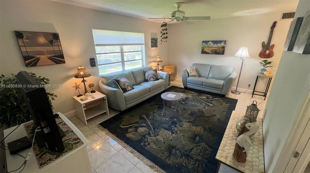 1551 N 12th Ct 4B, Hollywood, FL 33019