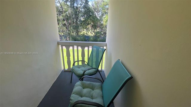 1551 N 12th Ct 4B, Hollywood, FL 33019
