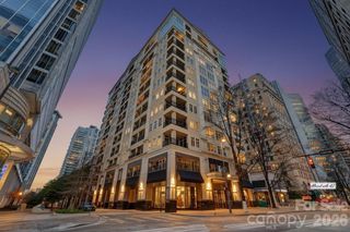 230 S Tryon Street 1001, Charlotte, NC 28202