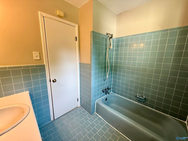 12027 Chicamauga Trail SE, Huntsville, AL 35803