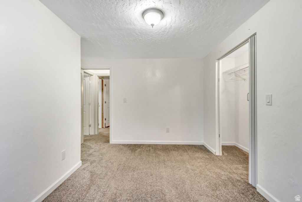 Image 29 of property listing at 7074 S RIALTO WAY, West Jordan, UT 84081