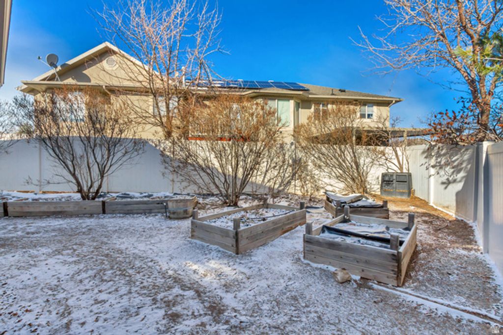 Image 35 of property listing at 7074 S RIALTO WAY, West Jordan, UT 84081