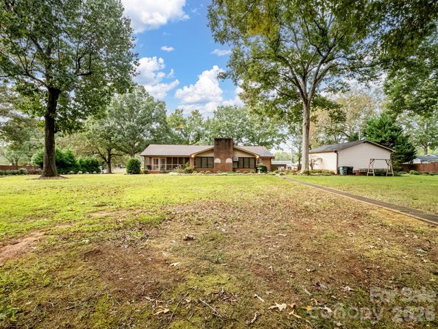 2526 Goldmine Road, Monroe, NC 28110