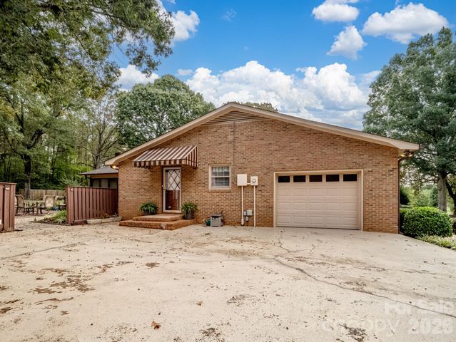2526 Goldmine Road, Monroe, NC 28110
