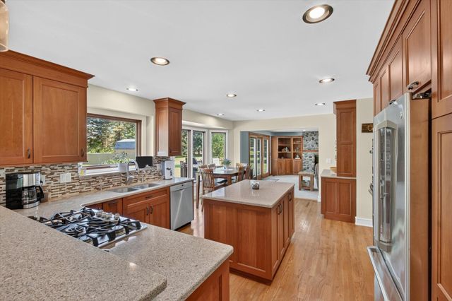9236 Stoneyfield Court, Dexter, MI 48130